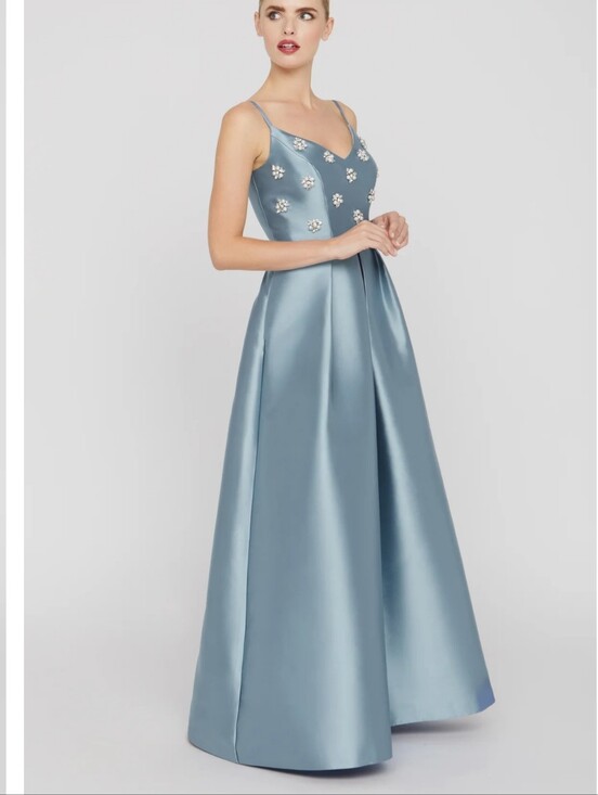 Kay Unger Dresses & Skirts - Kay Unger Eloise Satin Floral-Embellished Gown In Ice Blue Sz 4 $388